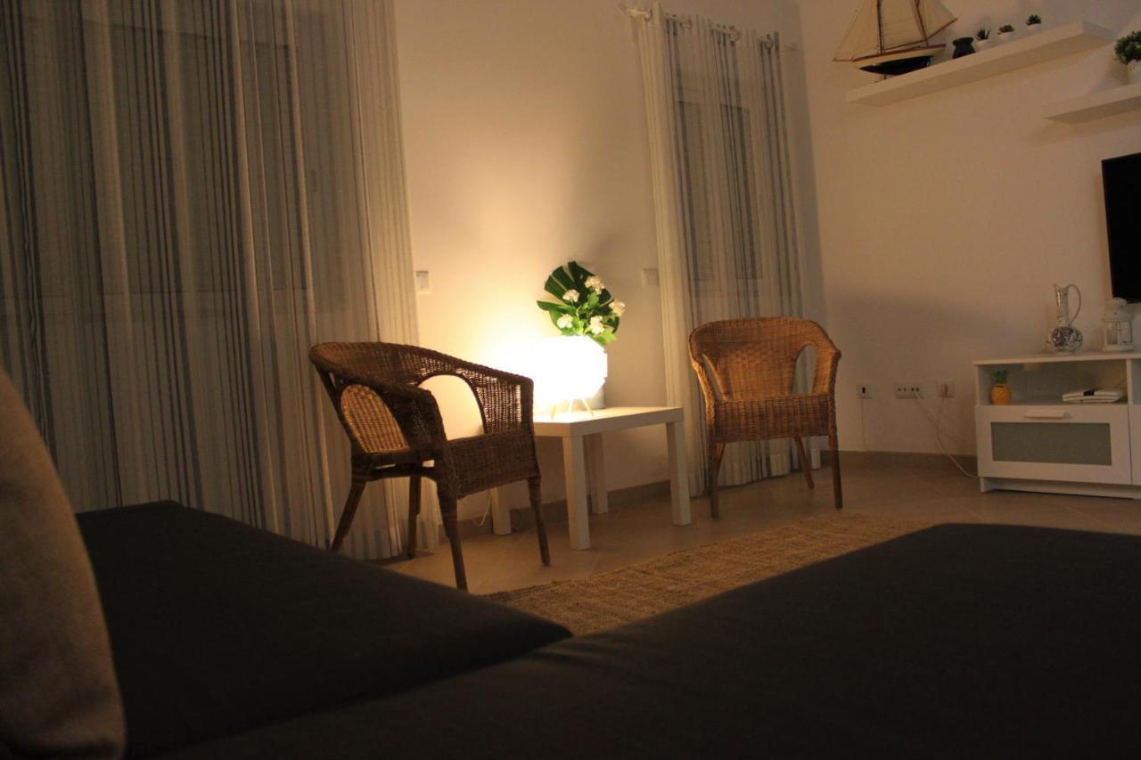 Casa Camoes, Near Airport, 4Km Faro Beach Appartamento Esterno foto