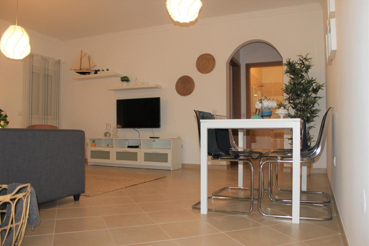Casa Camoes, Near Airport, 4Km Faro Beach Appartamento Esterno foto