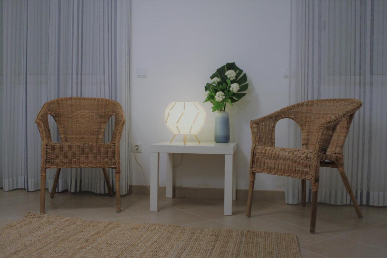 Casa Camoes, Near Airport, 4Km Faro Beach Appartamento Esterno foto